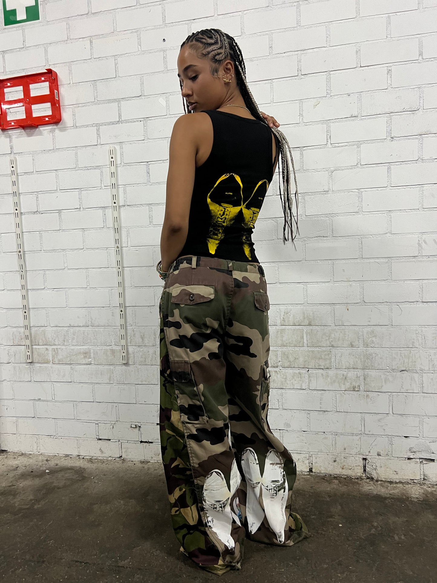 WLVTNG TANKTOP - BLACK/YELLOW