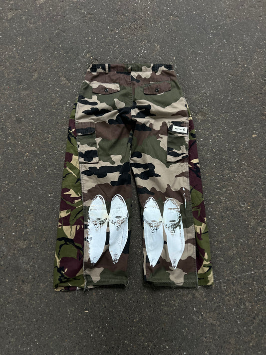WLVTNG CAMO PANTS - white