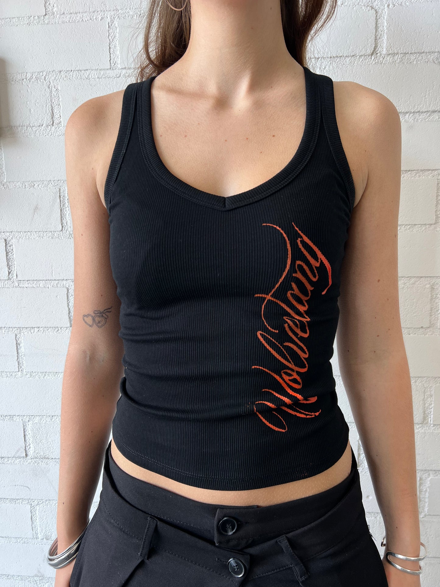 WLVTNG TANK TOP - BLACK