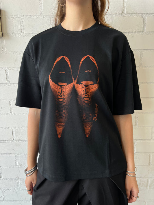 WLVTNG T-SHIRT - BLACK/ORANGE
